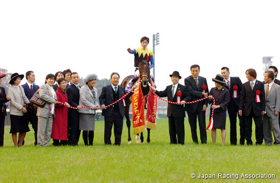 Japan Cup (International Invitational) (G1)