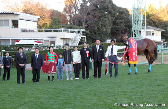 Sports Nippon Sho Stayers Stakes (G2)