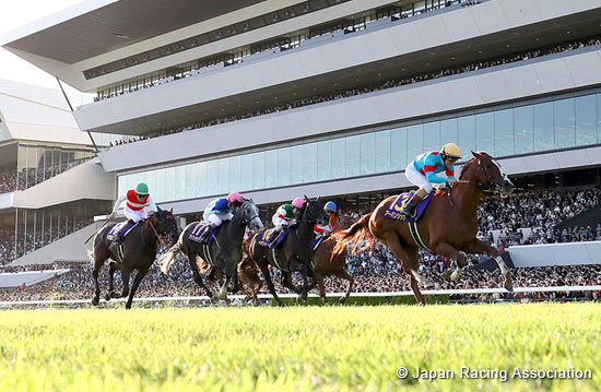 2024.10.20 Urban Chic Claims Last of Three-Year-Old Classics