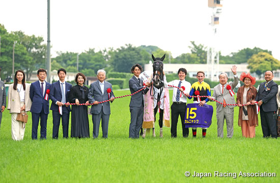 Yushun Himba (Japanese Oaks) (G1)